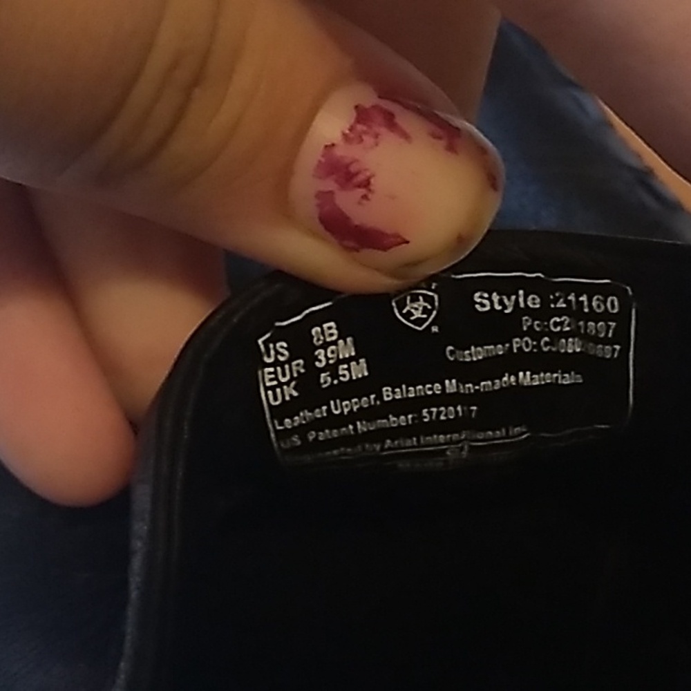 women's Ariat shoes size 8 color black - Picture 9 of 10